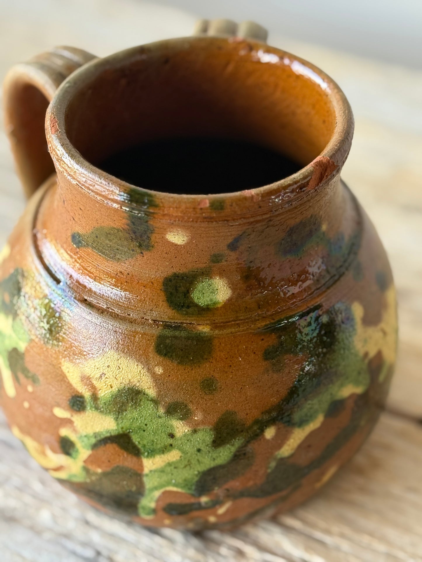 Vintage Italian jar splatter design