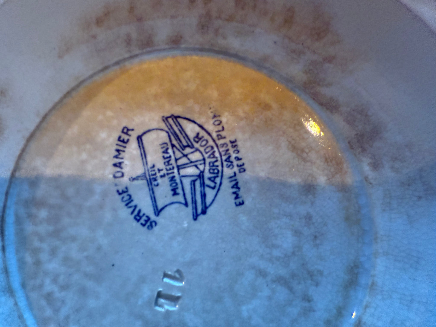 French cake plate check detail