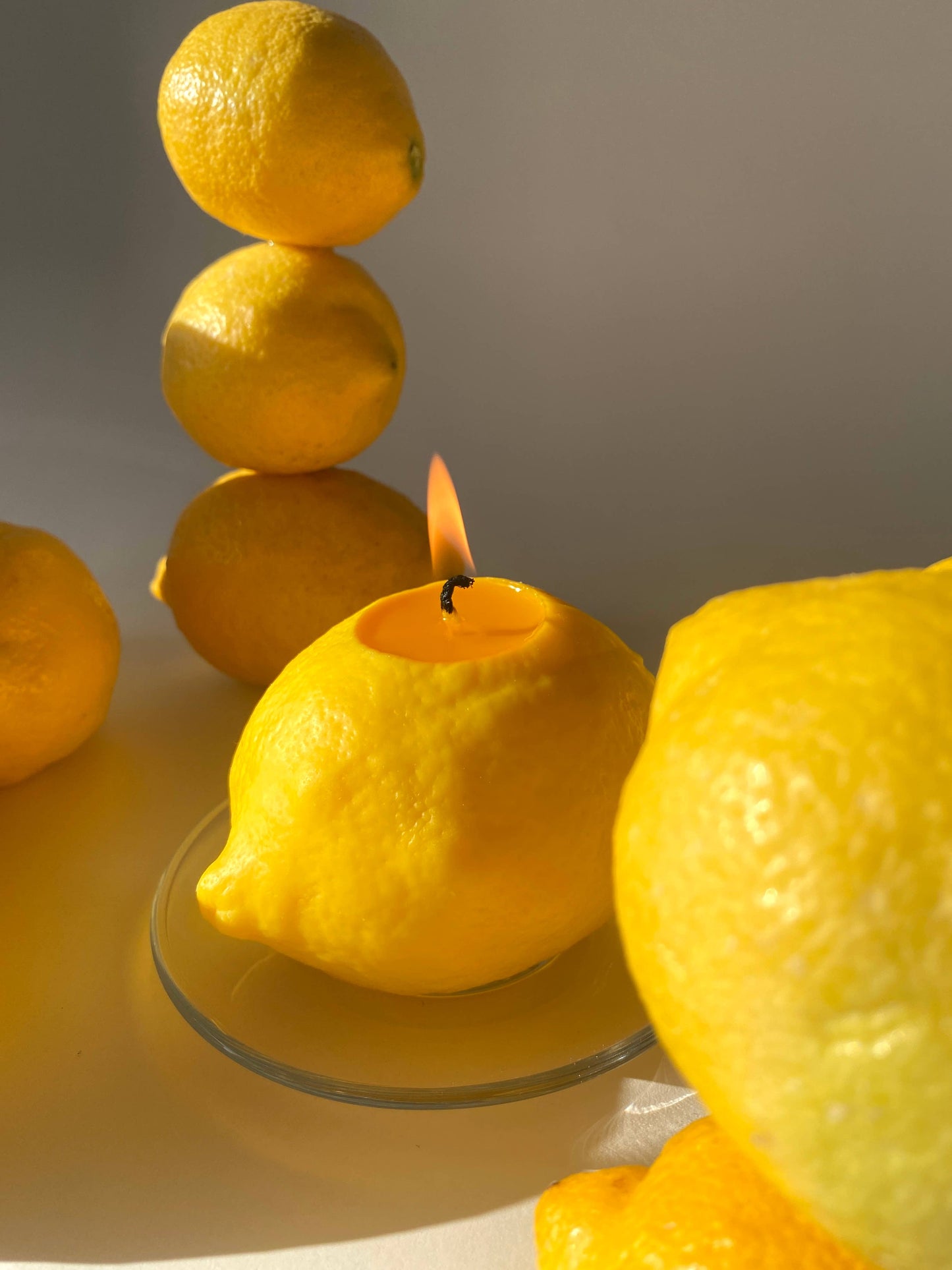 Scandles - Large Lemon Candle