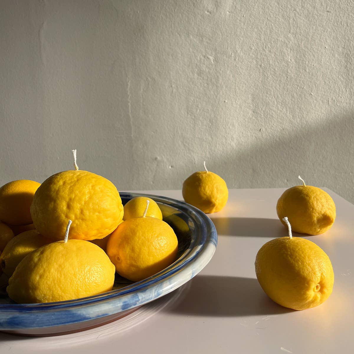 Scandles - Large Lemon Candle